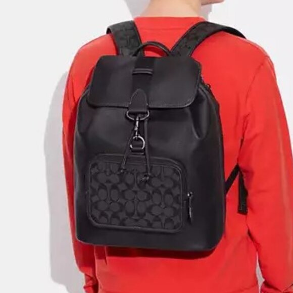 NWOT Coach Sullivan Backpack In Signature Canvas Plastic still on! - Picture 4 of 10